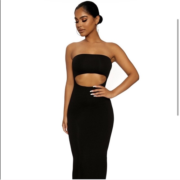 Sold❌The NW Hole'd It Down Dress SOLD OUT - Picture 2 of 5